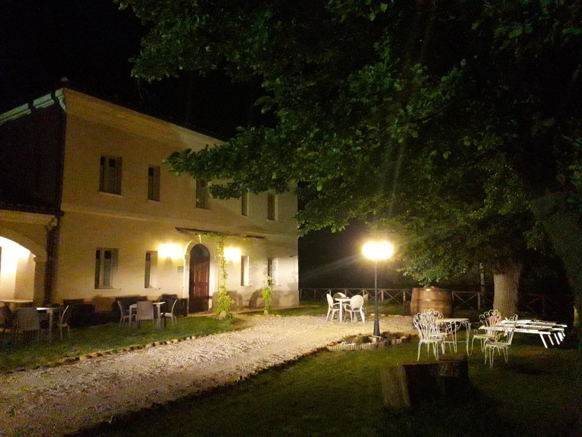 Villa Marietta Country House - Marche Montemaggiore al Metauro Екстериор снимка