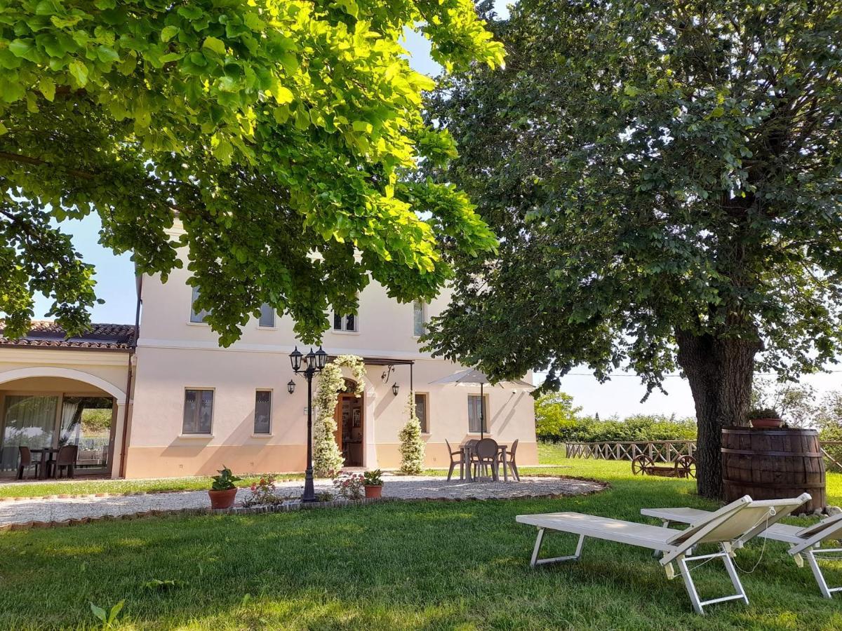 Villa Marietta Country House - Marche Montemaggiore al Metauro Екстериор снимка
