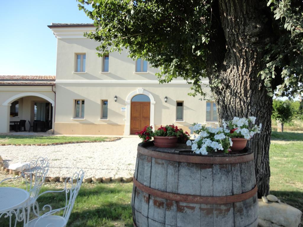 Villa Marietta Country House - Marche Montemaggiore al Metauro Екстериор снимка