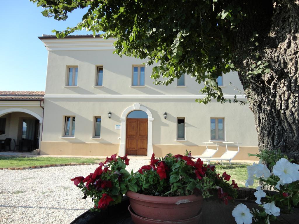 Villa Marietta Country House - Marche Montemaggiore al Metauro Екстериор снимка